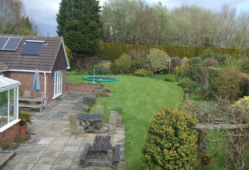 Courtlands Nurseries B&b