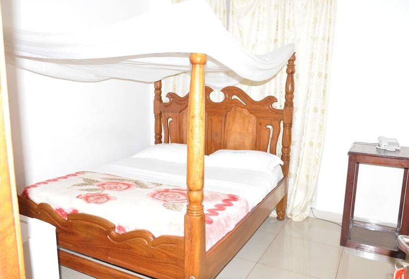 Deira Hotel Ltd