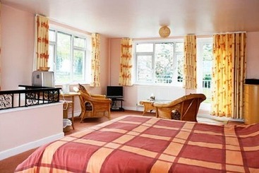 Hillbrow Farm B&b