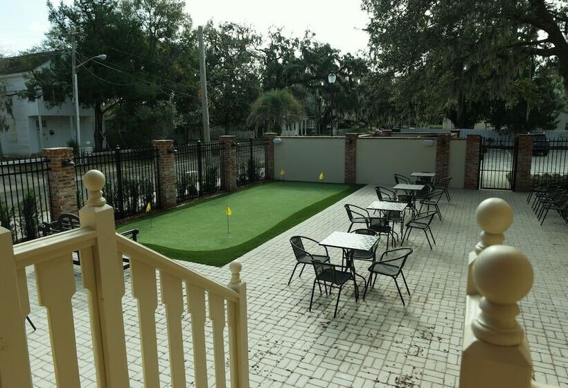 בית מלון כפרי Amelia Schoolhouse Inn
