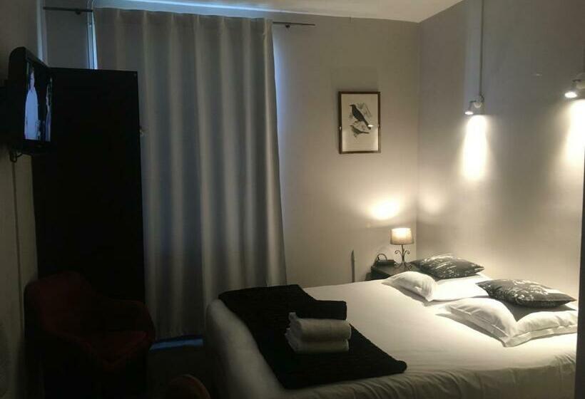 هتل Hôtel Le Chabichou