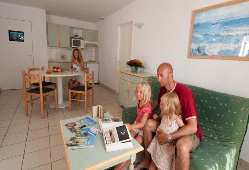 ホテル Azureva Fouras