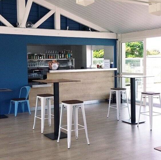 ホテル Azureva Fouras