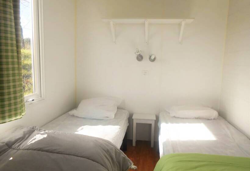 هتل Camping De Nevers