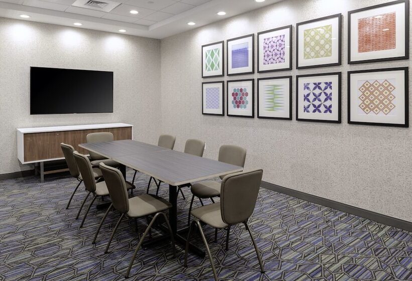 هتل Holiday Inn Express & Suites   Gilbert   East Mesa, An Ihg