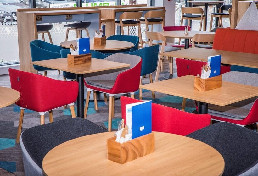 فندق Holiday Inn Express   Exeter   City Centre, An Ihg