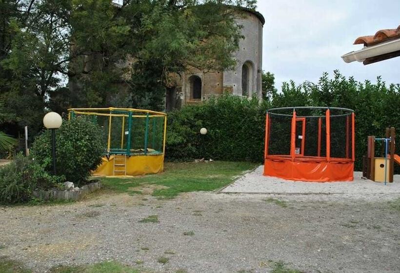 酒店 Les Lacs De Courtes