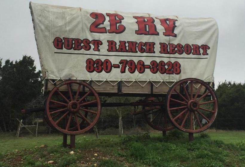 교외 호텔 Twin Elm Guest Ranch