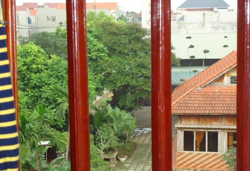 Laura Villa Homestay & Backpackers Hostel