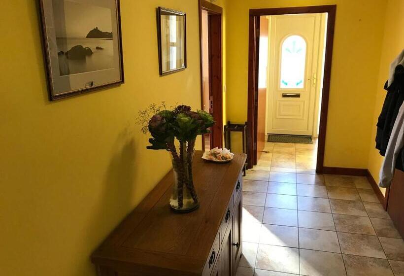 بنسيون Pisgah Guesthouse