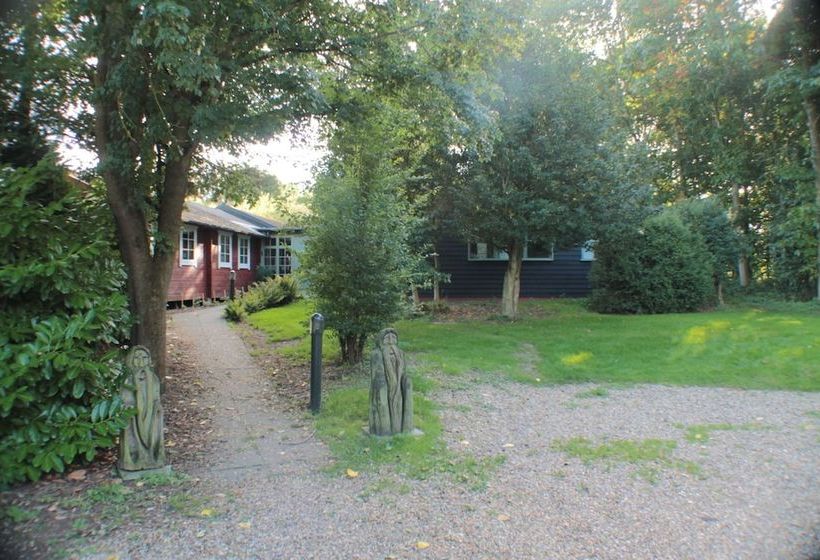 Suffolk Cabins