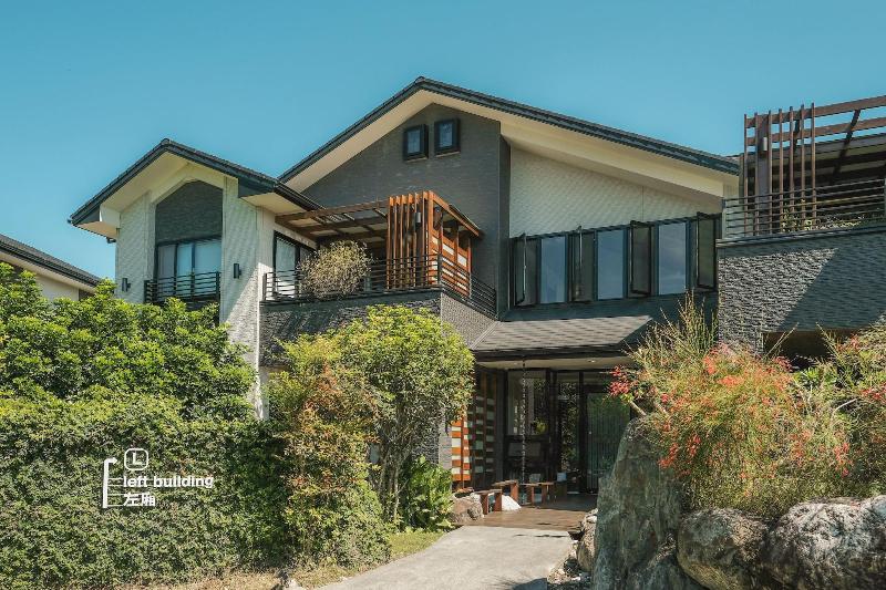 تختخواب و صبحانه Afternoon Resort