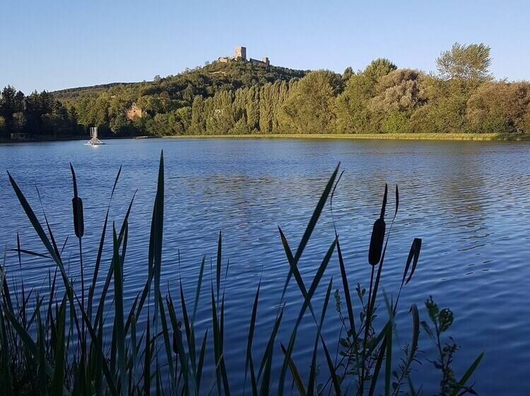 ベッドアンドブレックファースト La Cocagnière   In A Rural Location