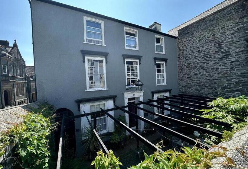 ベッドアンドブレックファースト One Drake Road, Tavistock, Devon