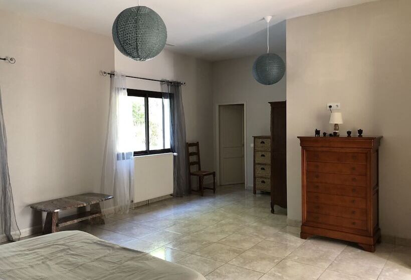 مبيت وإفطار Rêv De Thau