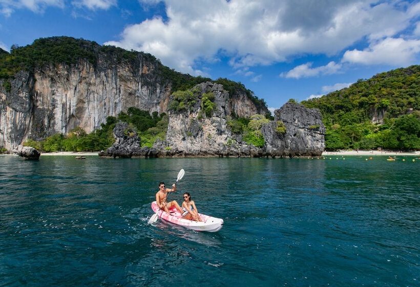 هتل Purana Resort Koh Yao Noi