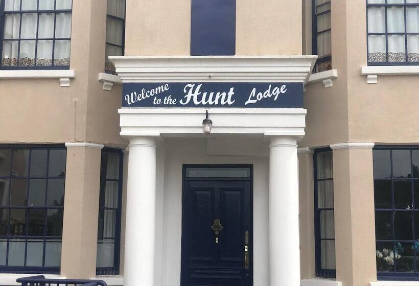 هتل The Hunt Lodge