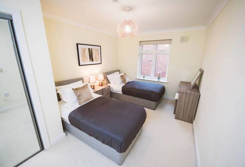 Jade Apartments