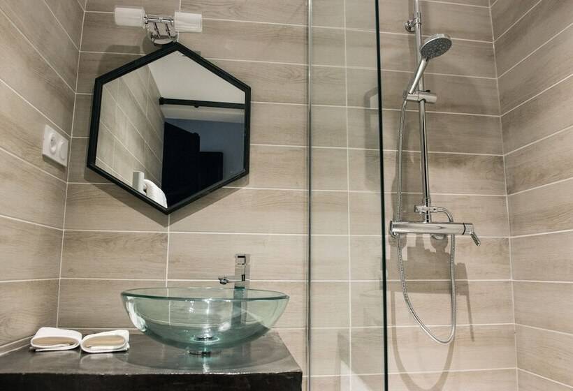 پانسیون Les Suites Du 17