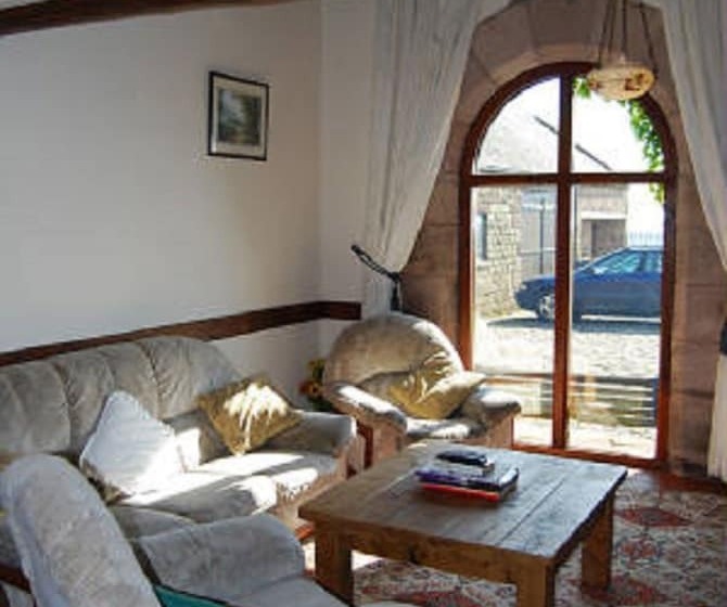 Roaches Cottages
