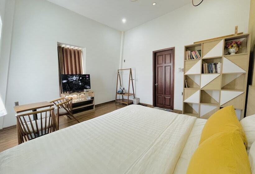 Soleil Hostel