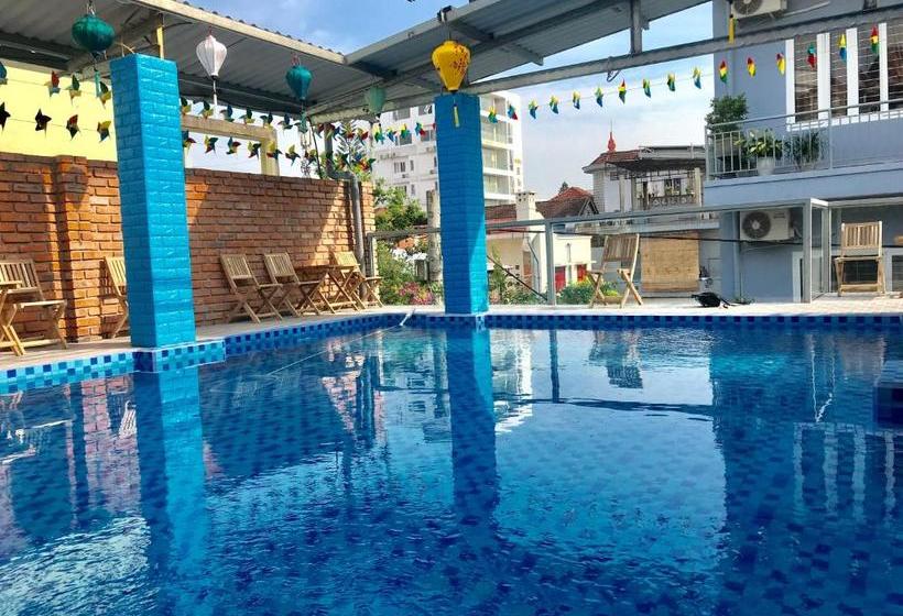 Sunshine Hostel 3 Hue