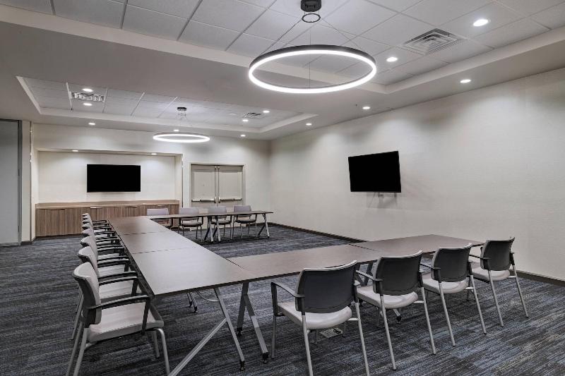 Towneplace Suites By Marriott Dallas Dfw Airport North/irving