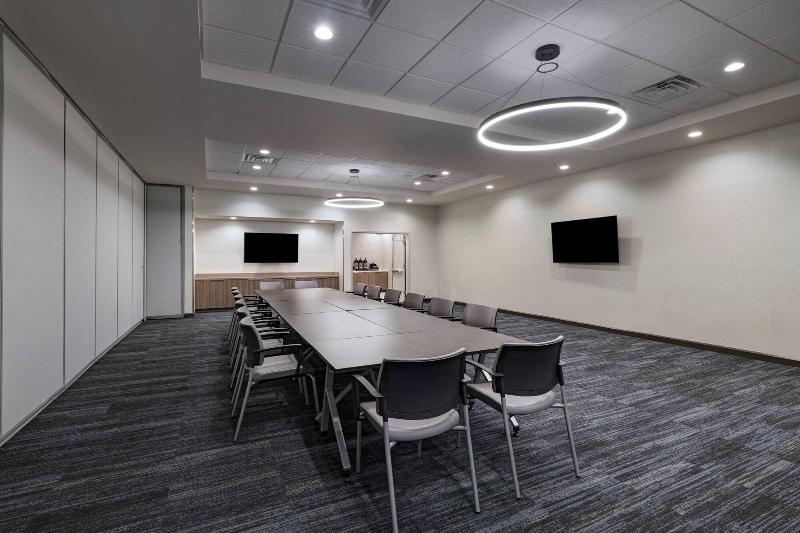 Towneplace Suites By Marriott Dallas Dfw Airport North/irving