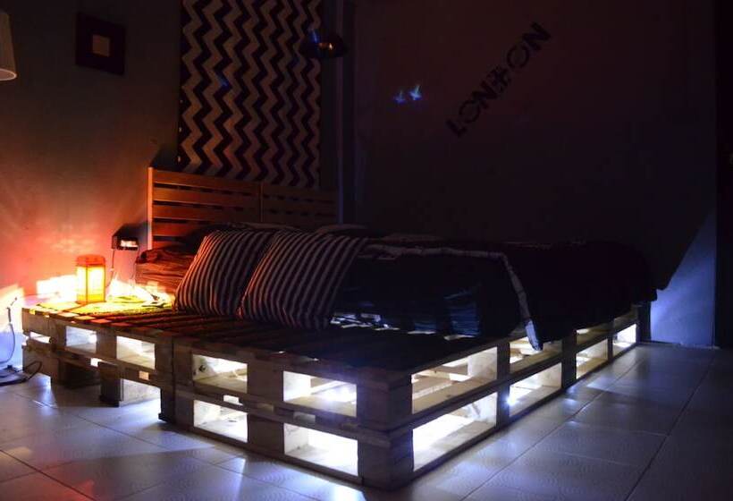 هاستل Dawnthaya Ayutthaya House บ้านดอนธยๅ อยุธยา