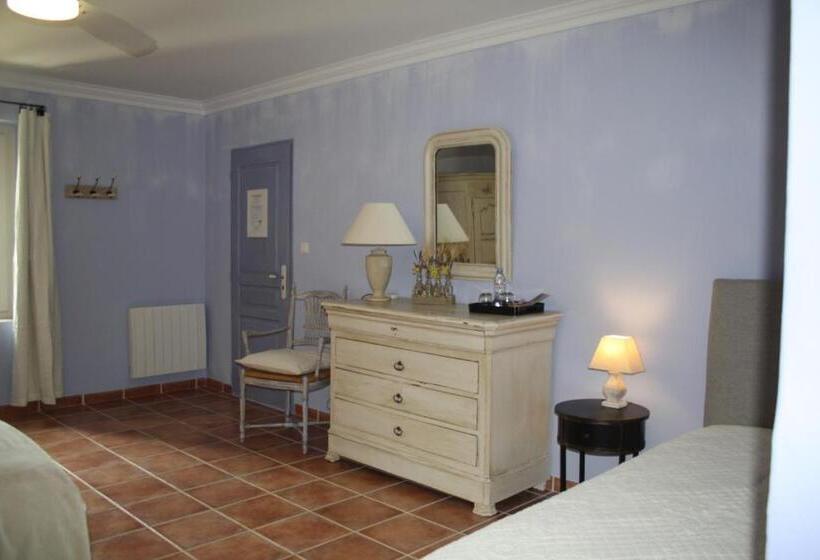 تختخواب و صبحانه Le Mas Vigneron