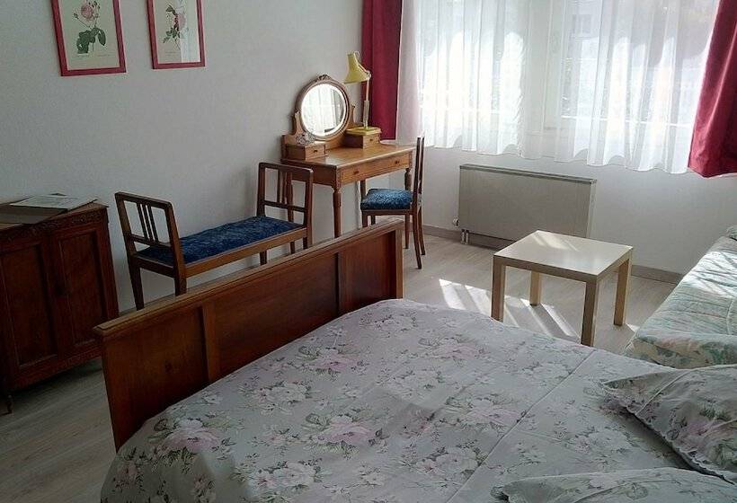 ベッドアンドブレックファースト Les Noisetiers