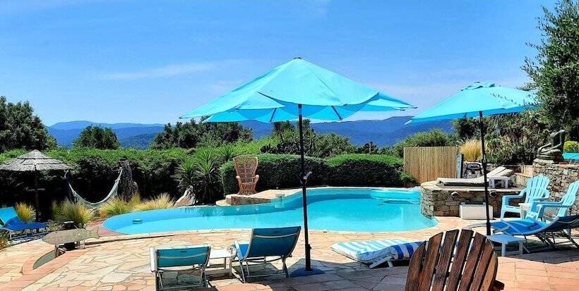 تختخواب و صبحانه Villa Des Delices