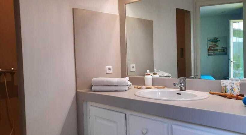 تختخواب و صبحانه Villa Des Delices