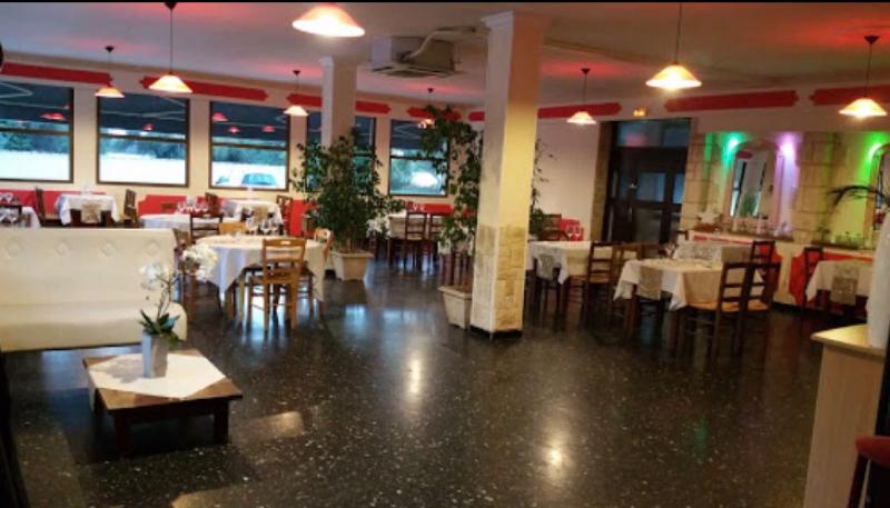Отель Hôtel Restaurant La Plage