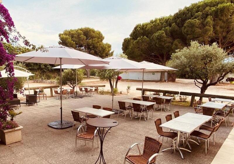 Отель Hôtel Restaurant La Plage