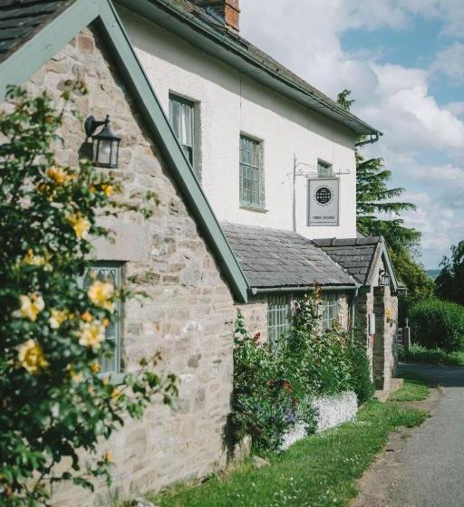 פנסיון The Coach House