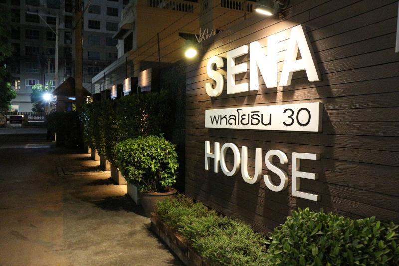 Sena House