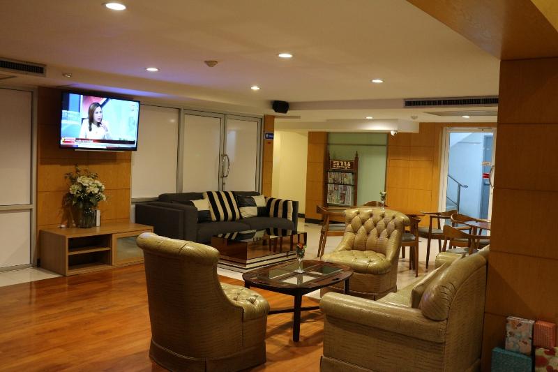 Sena House