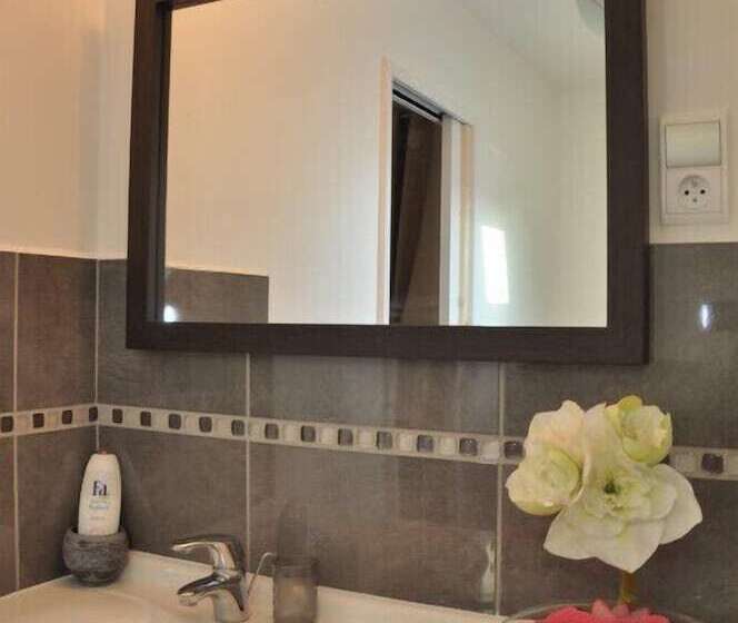 تختخواب و صبحانه Chambre D Hôtes L Imprevu