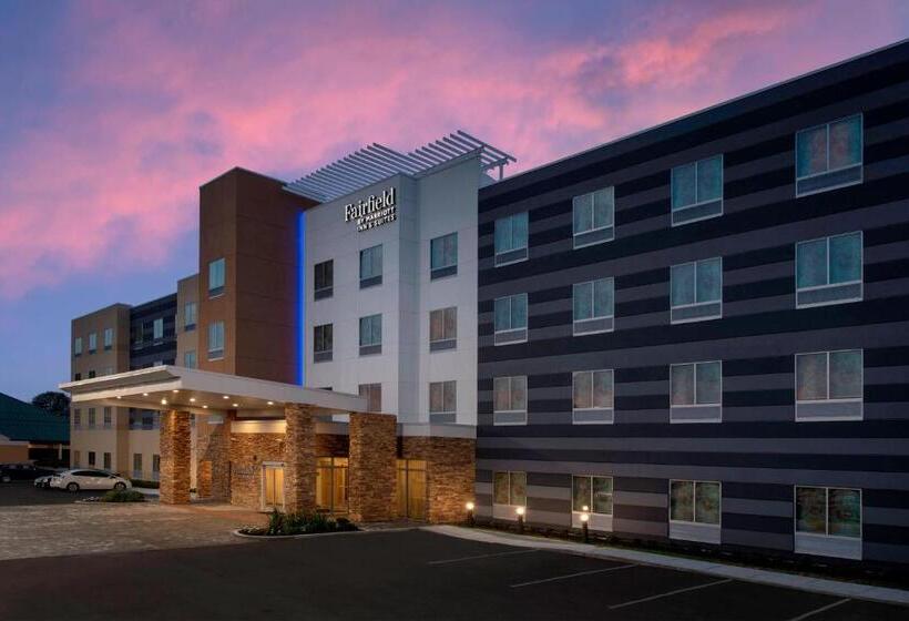 هتل Fairfield Inn & Suites By Marriott New Orleans Metairie