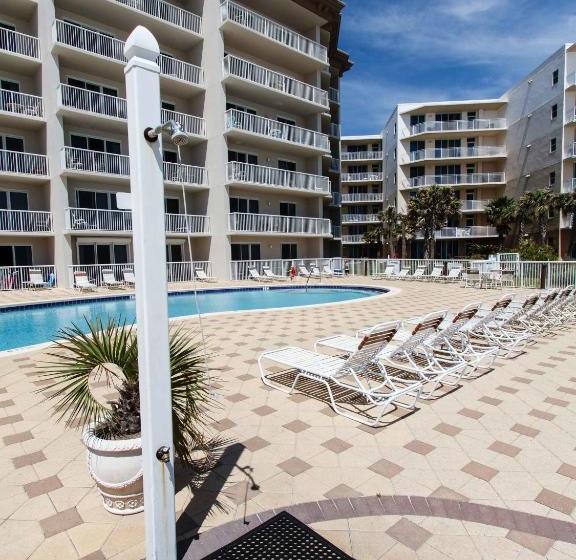 Summer Place 302