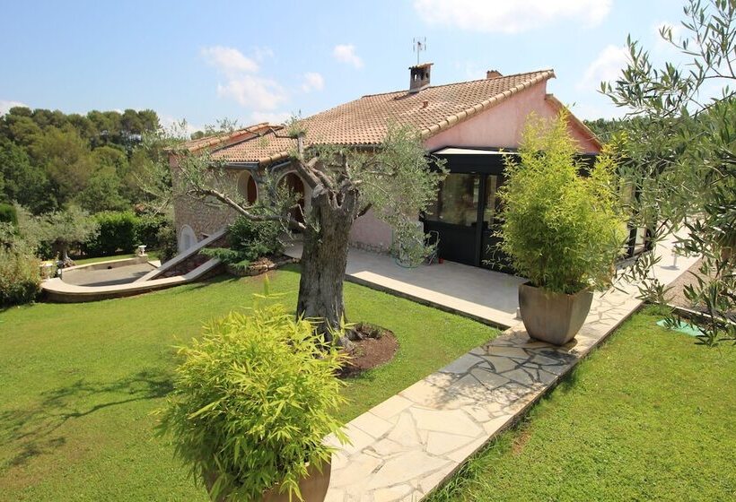 צימר La Villa Jalna Chambres Appartement