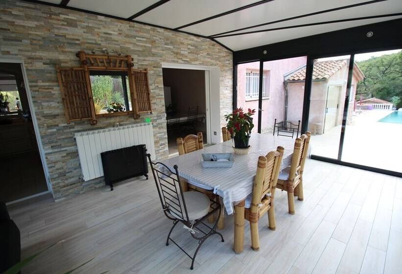 צימר La Villa Jalna Chambres Appartement