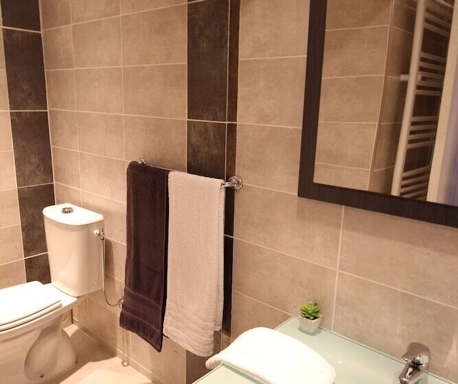 צימר La Villa Jalna Chambres Appartement