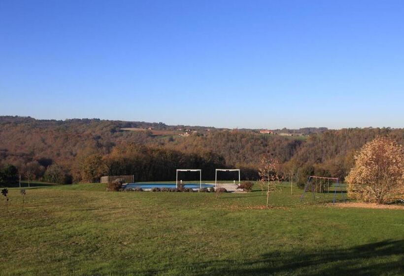 ベッドアンドブレックファースト Les Tours De Bombel