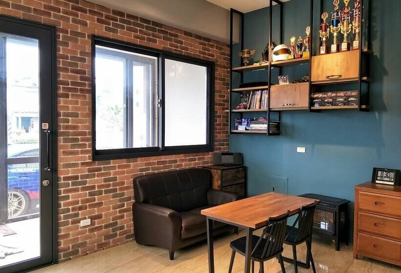 تختخواب و صبحانه Letes Stay