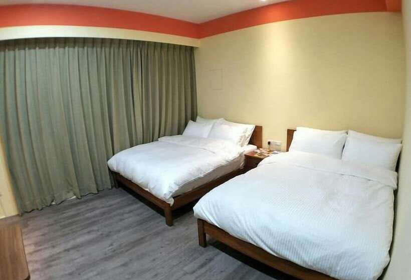 تختخواب و صبحانه Letes Stay