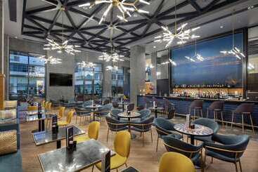 هتل Doubletree By Hilton Antalya City Centre
