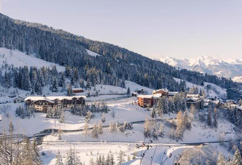 هتل Ecrin Blanc Resort Courchevel   Aquapark