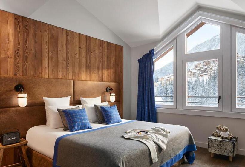هتل Ecrin Blanc Resort Courchevel   Aquapark